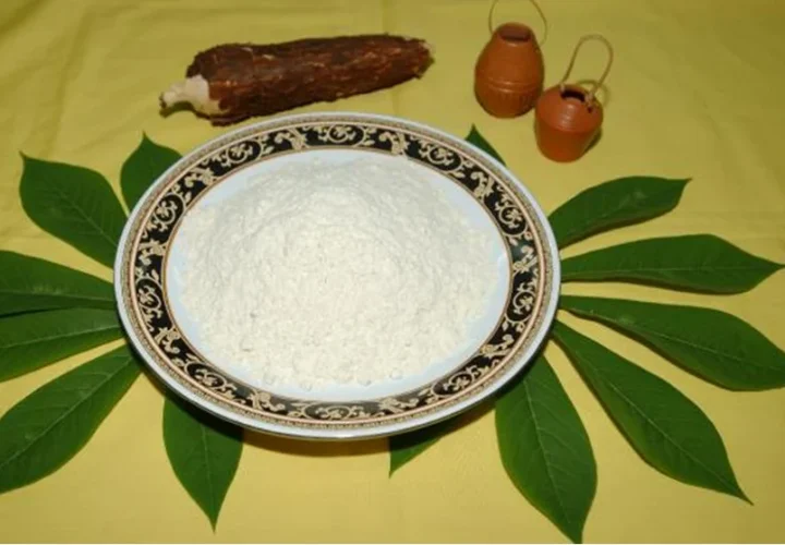 Tinh bột khoai mì màu trắng dùng làm bột năng